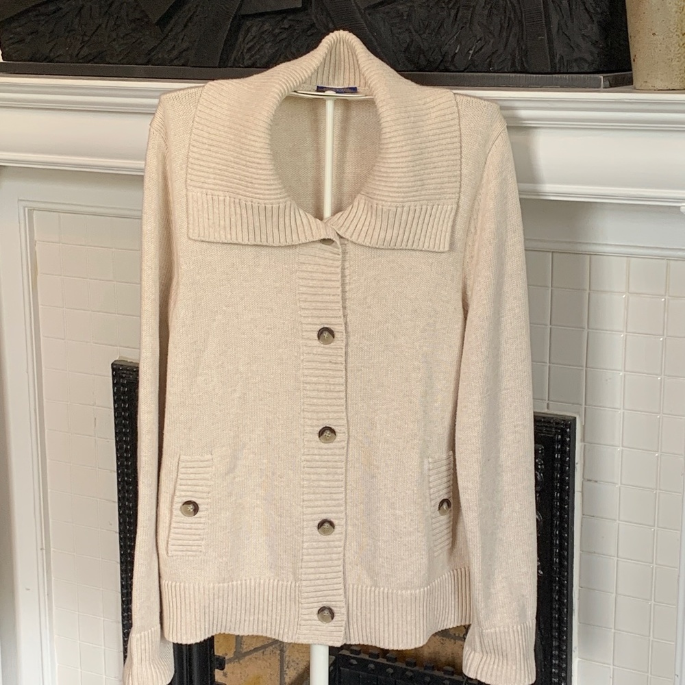 Pendleton shawl collar cardigan. Excellent preowned condition